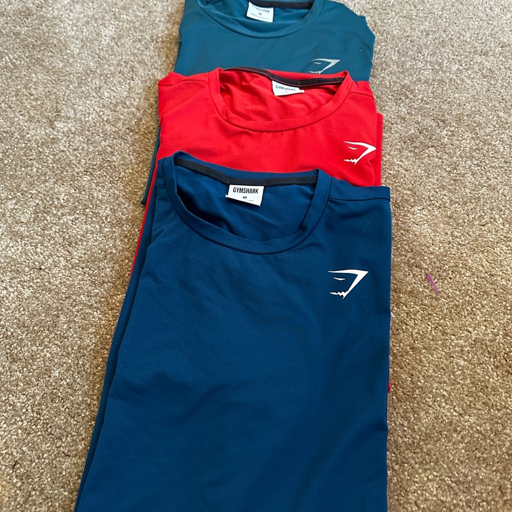 Gymshark tshirt size medium lot of 3